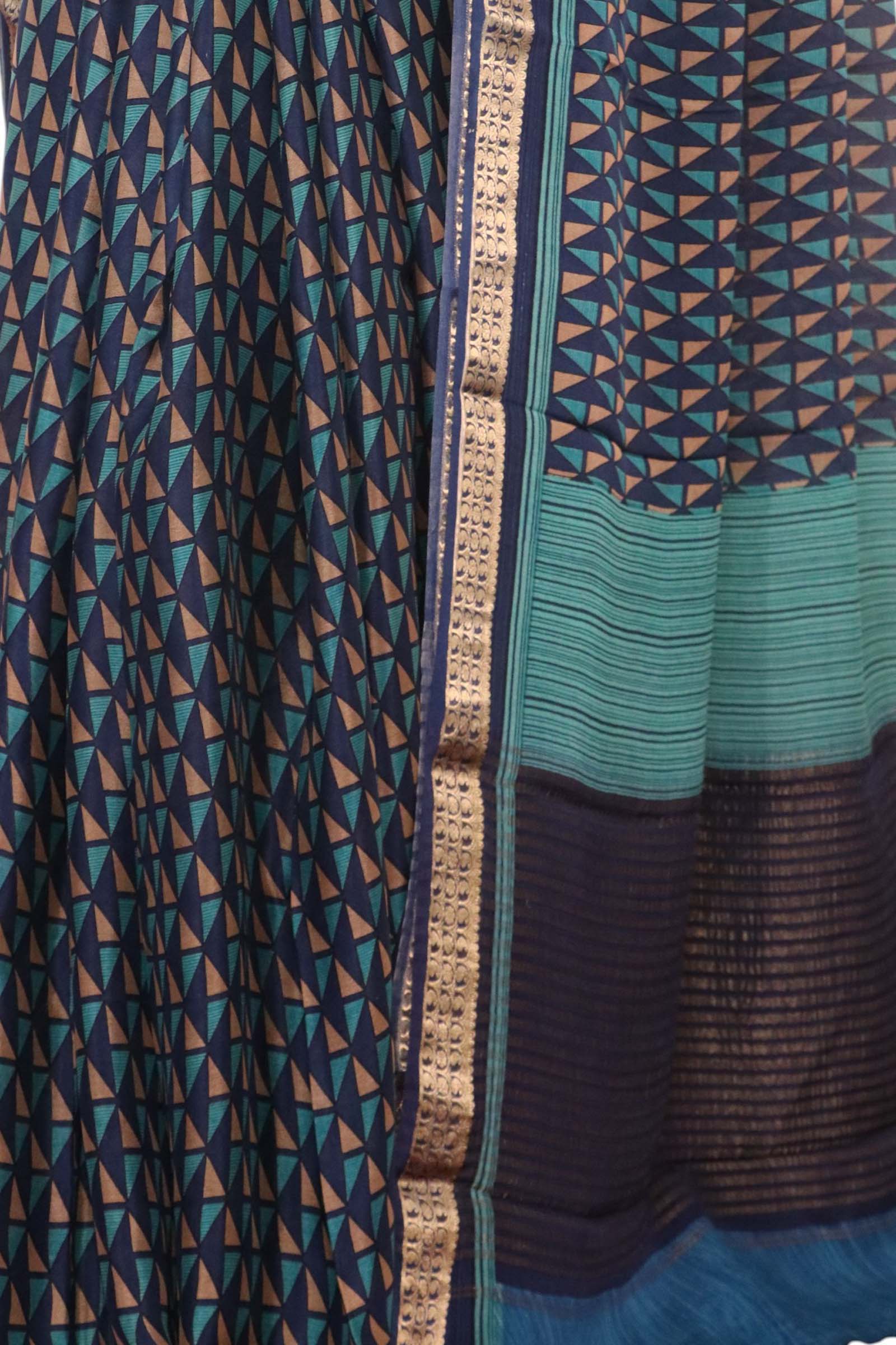 Pure Floral Zari Crepe Silk Saree AL206140